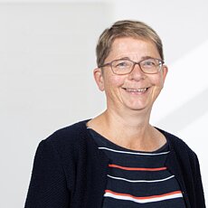 Professorin Dr.  Britta Görs