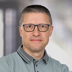  Siegfried Mozer